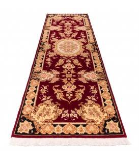 伊朗手工地毯编号701065