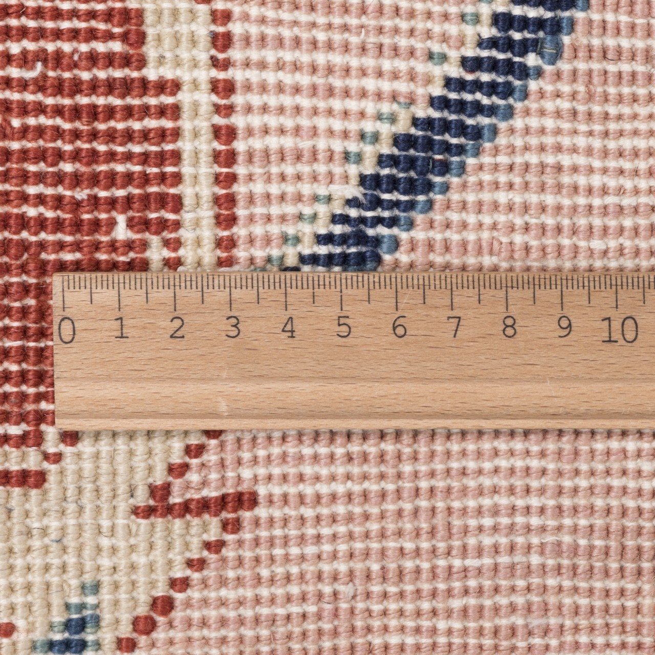 فرش دستباف چهار متری - معایب پرز کوتاه و بافت غلط نقشه هریس کد 102327