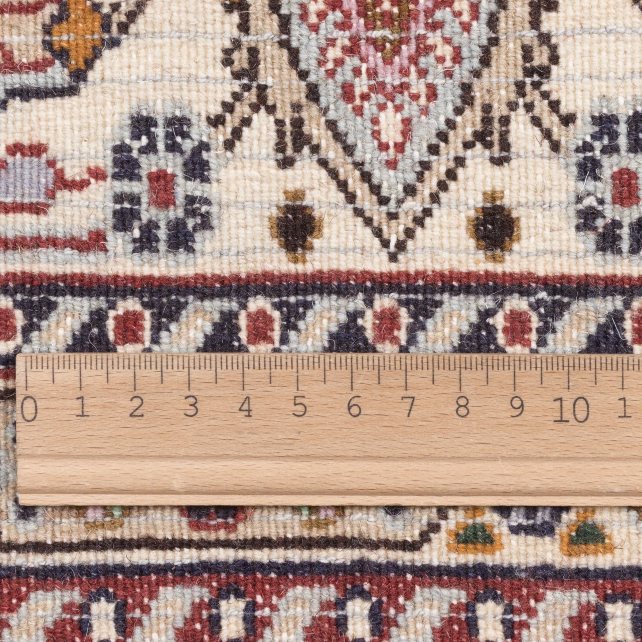 handgeknüpfter persischer Teppich. Ziffe 131839