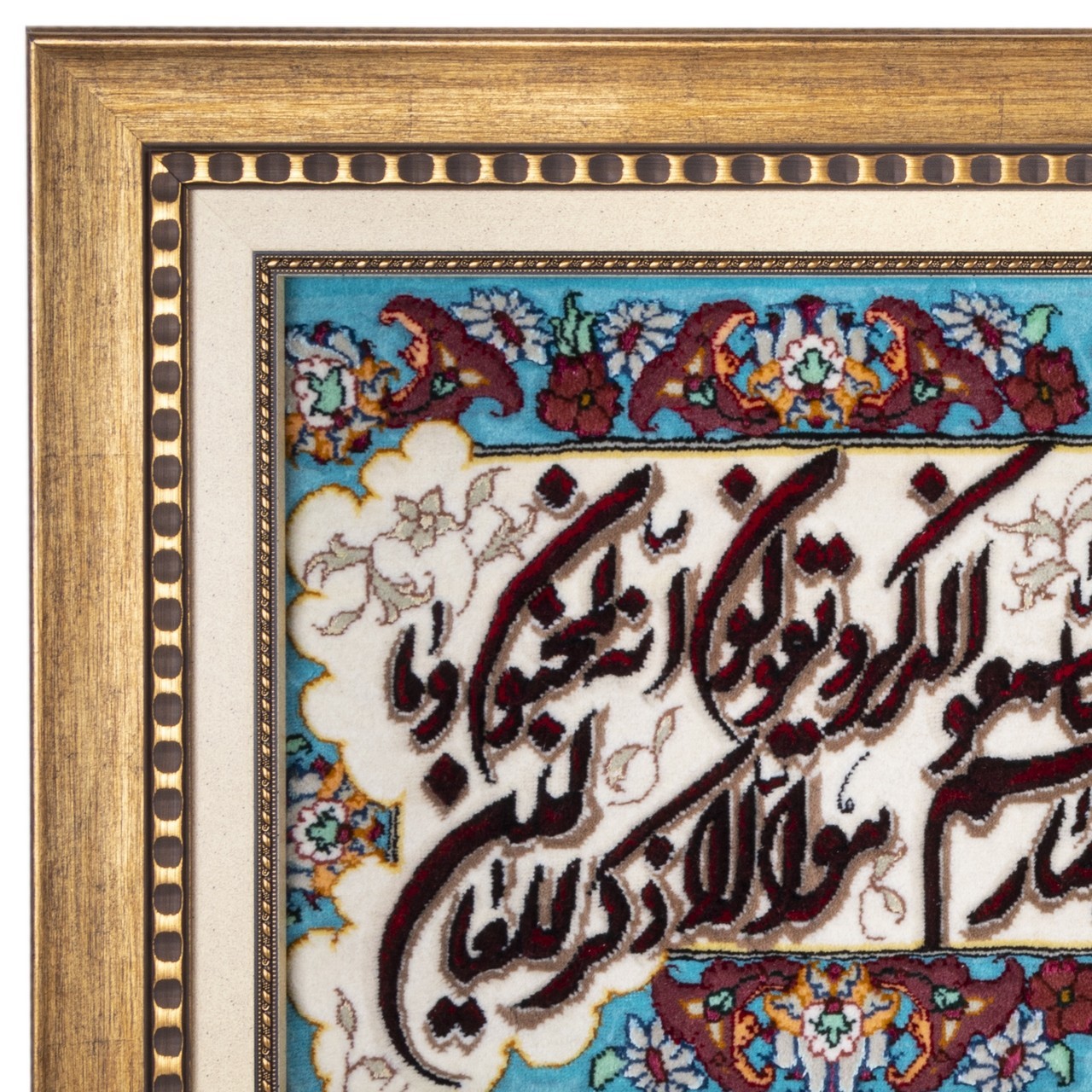Pictorial Tabriz Carpet Ref: 901707