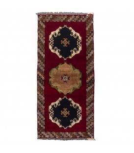 فرش دستباف قدیمی کناره طول دو متر قشقایی کد 177101