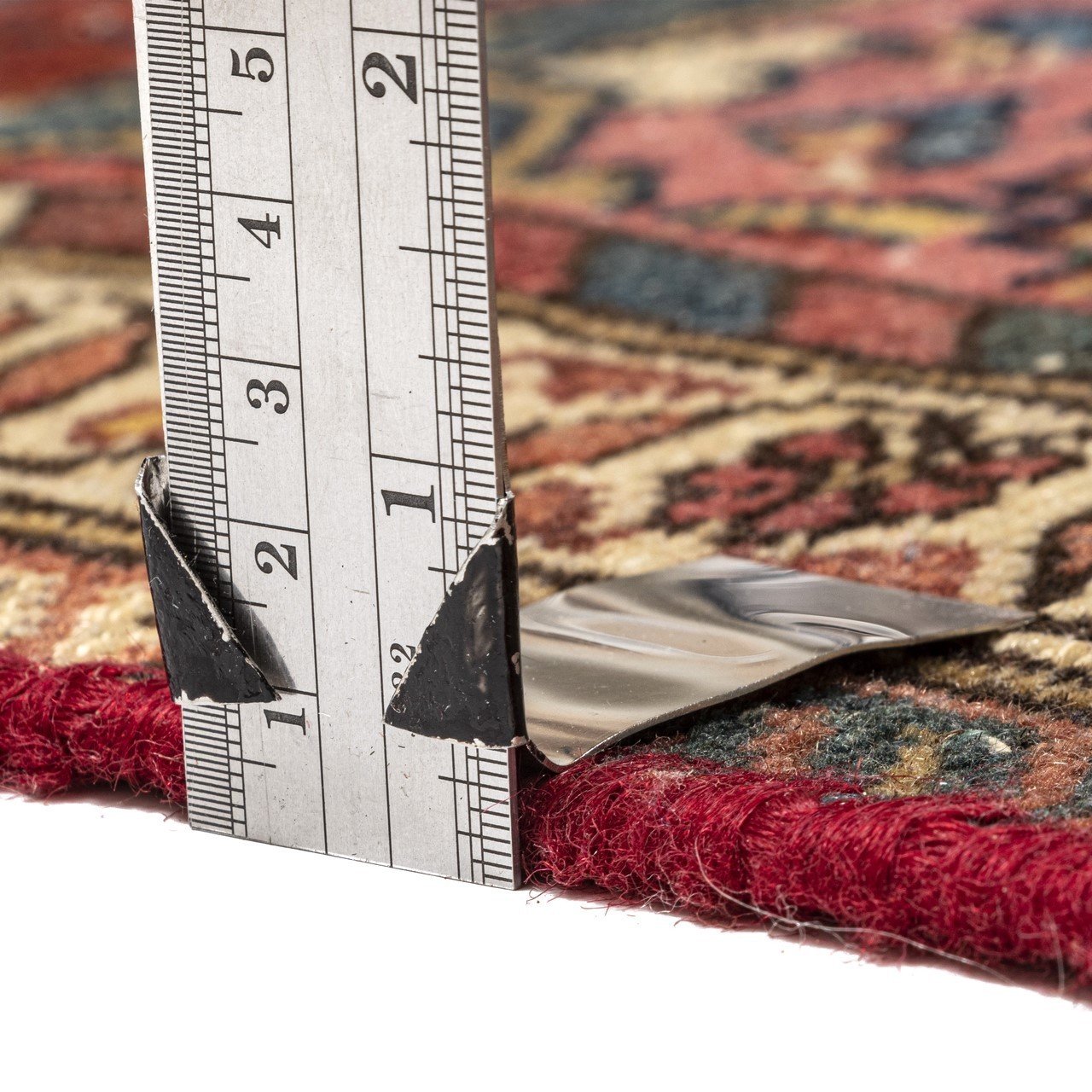 یک جفت فرش دستباف آنتیک یک متری کد 202301