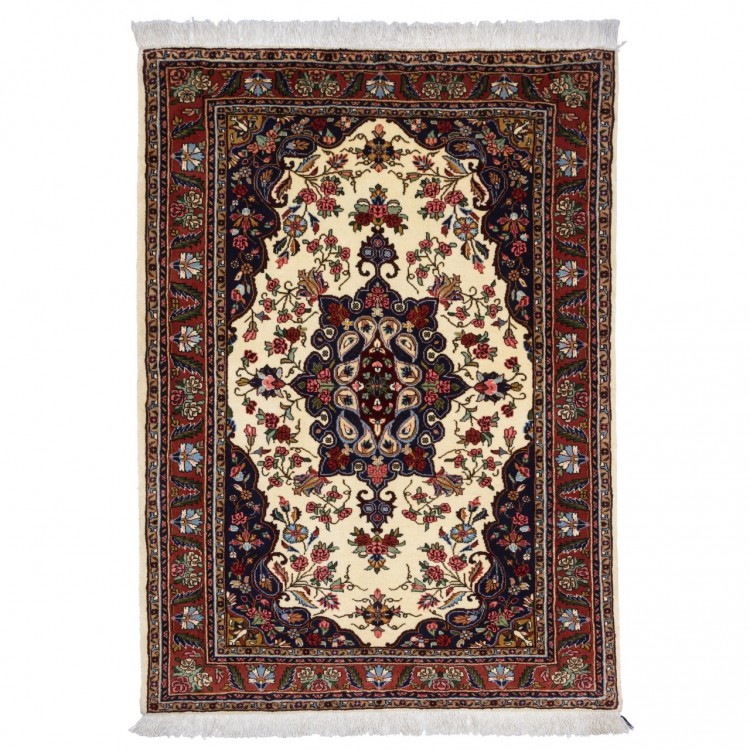 イランの手作りカーペット ビジャール 174397 - 144 × 107
