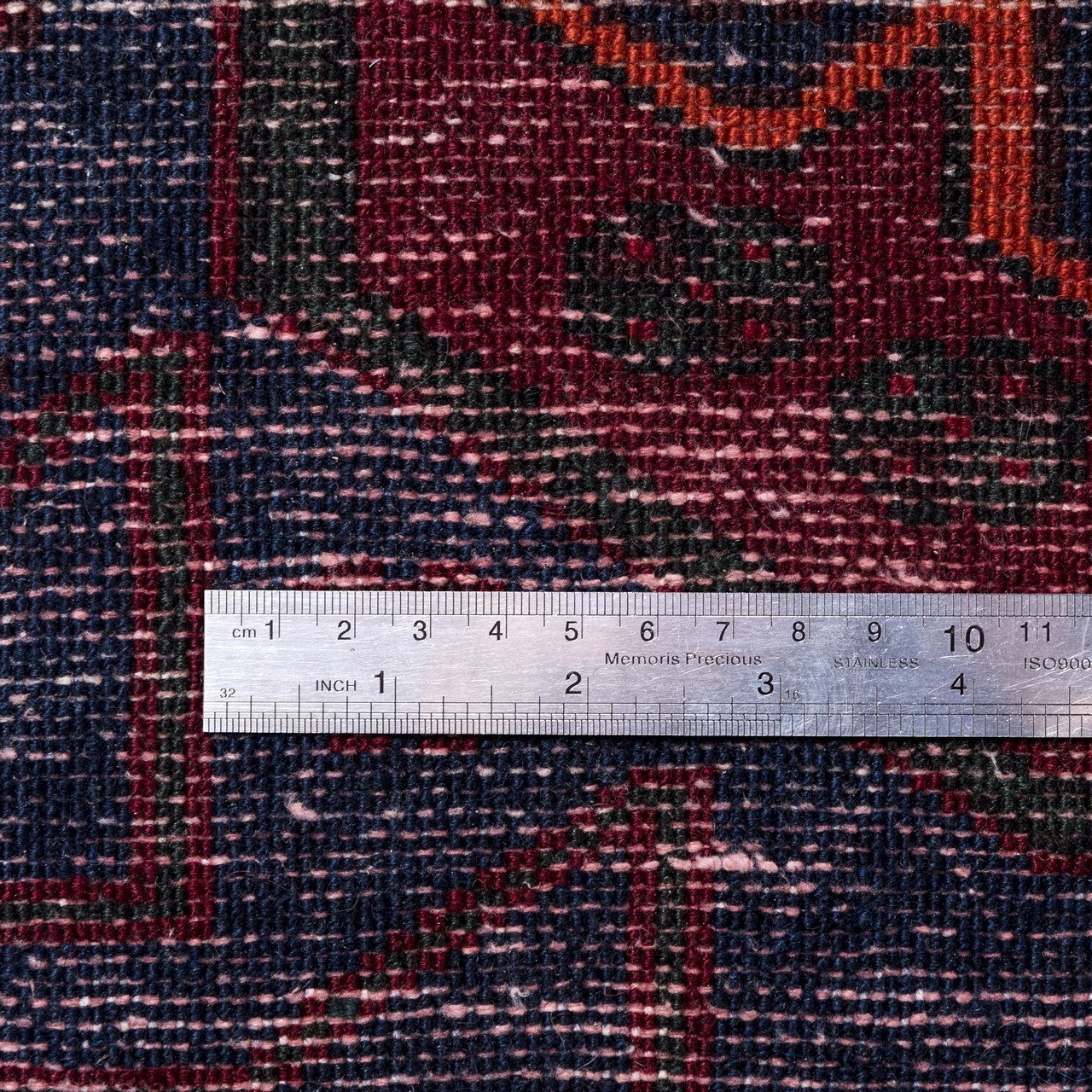 فرش دستبافت قدیمی طول چهار متری شاهسون کد 102228