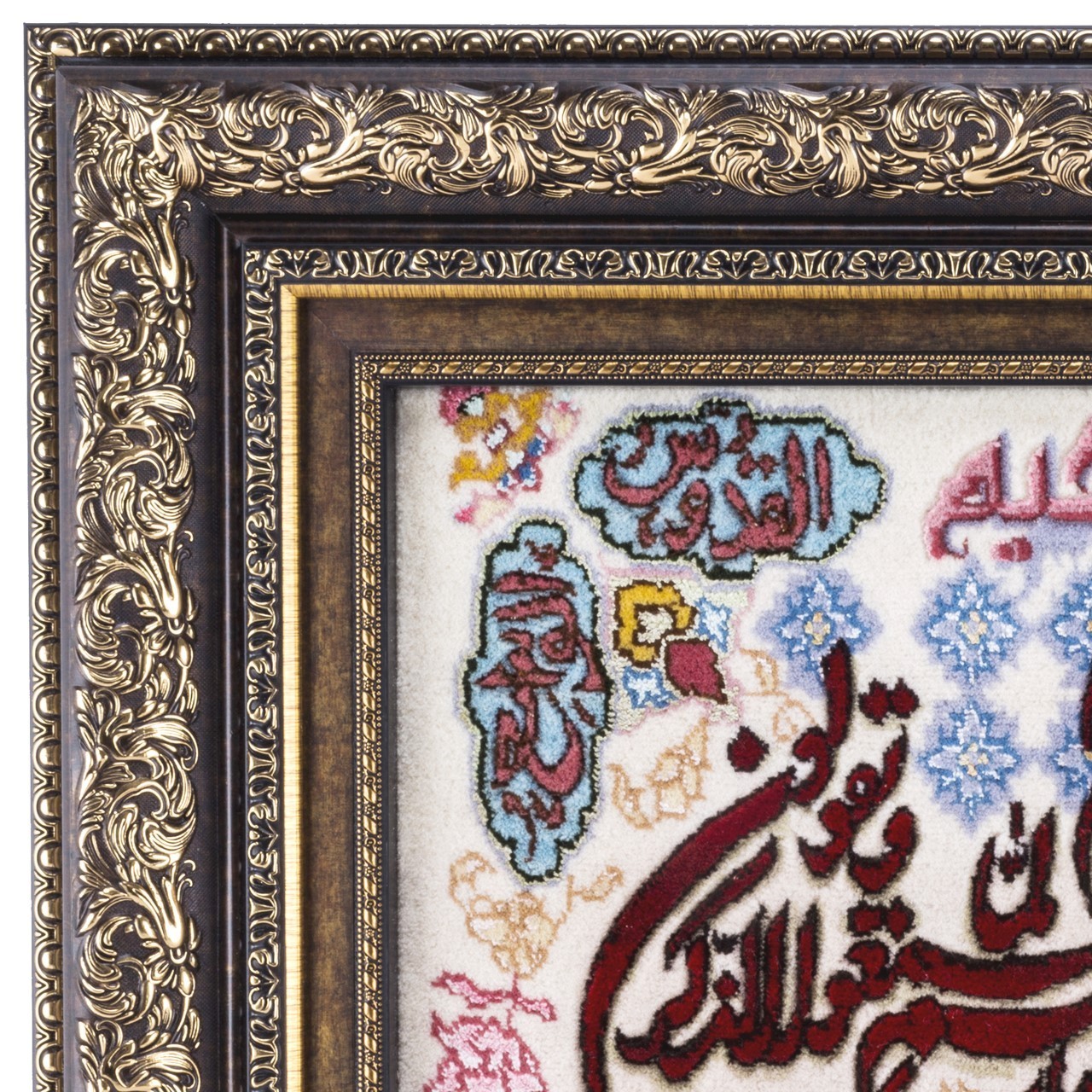 Pictorial Tabriz Carpet Ref : 901299