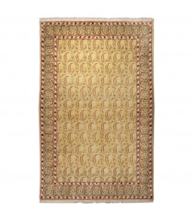 Персидский ковер ручной работы Кашан Код 187234 - 106 × 166