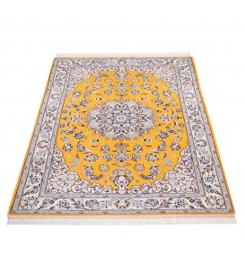 イランの手作りカーペット ナイン 番号 180124 - 115 × 160