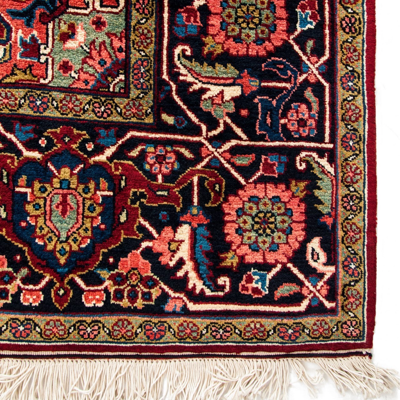 Heriz Carpet Ref 101910