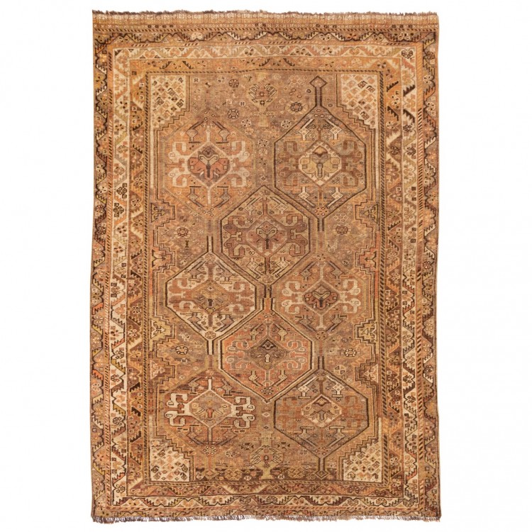 イランの手作りカーペット カシュカイ 番号 156077 - 124 × 184