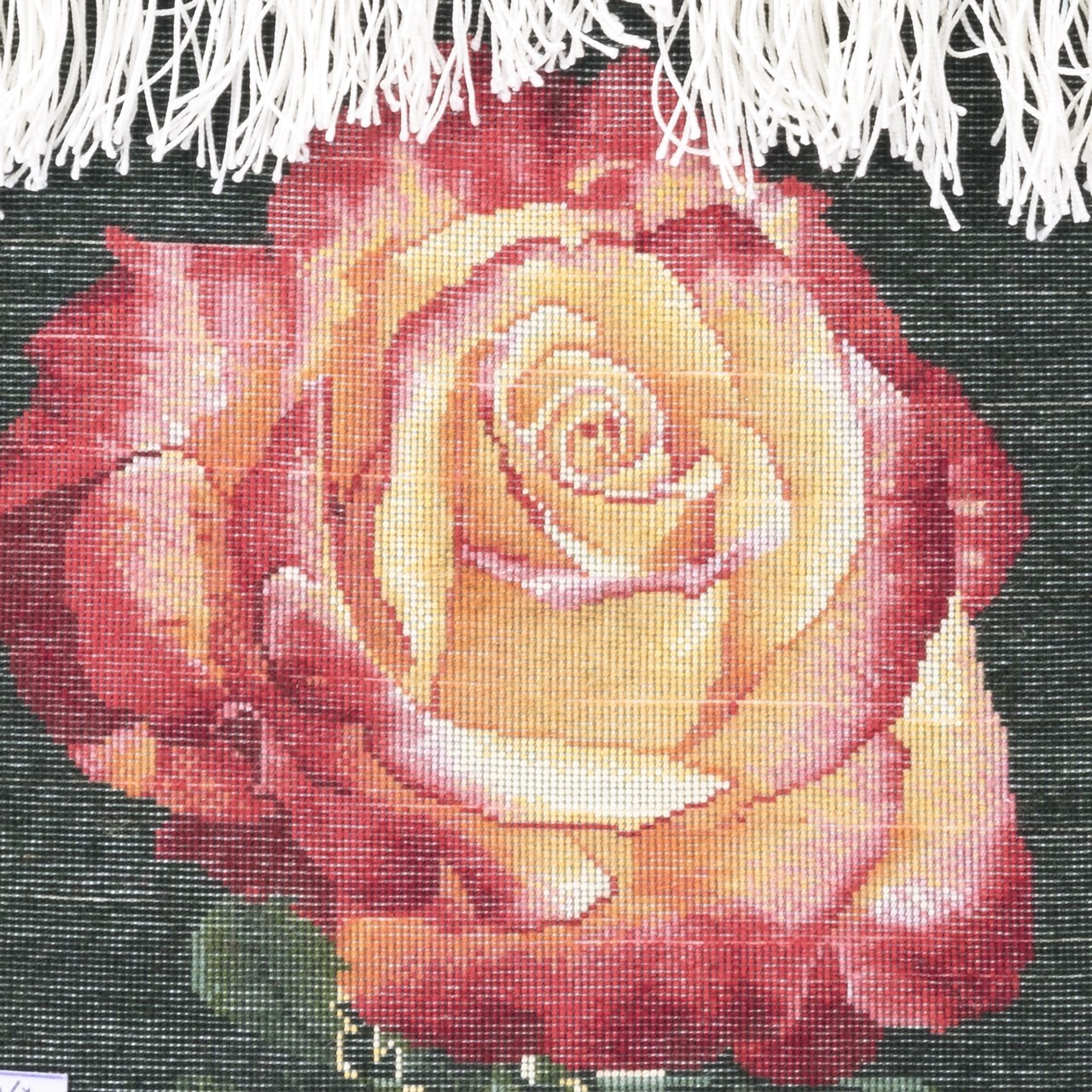 تابلو فرش دستبافت طرح یک شاخه گل رز کد 901382