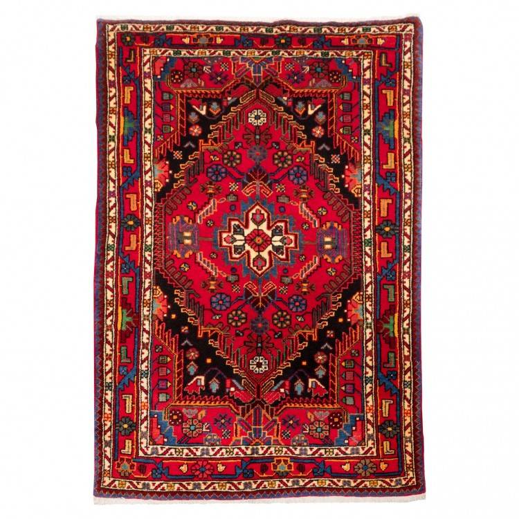 イランの手作りカーペット トゥイゼルカン 番号 130168 - 106 × 165