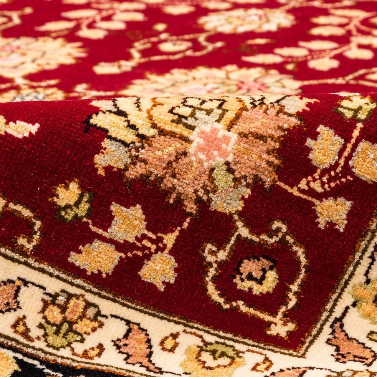 伊朗手工地毯编号 131813