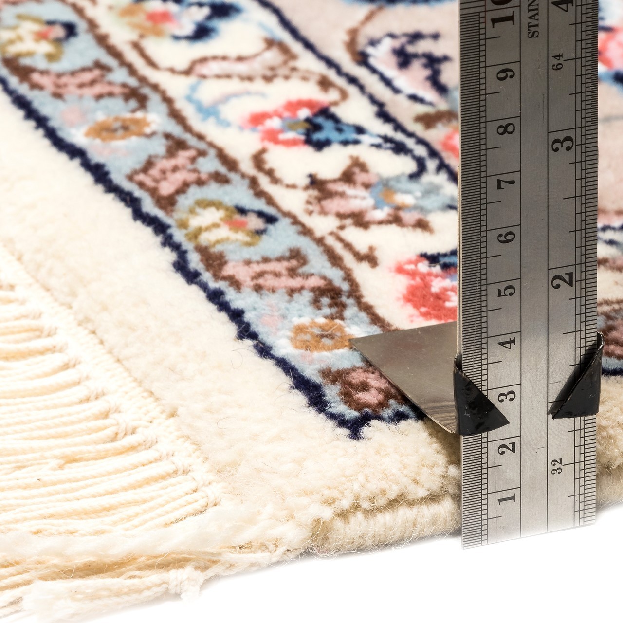 handgeknüpfter persischer Teppich. Ziffe 166081
