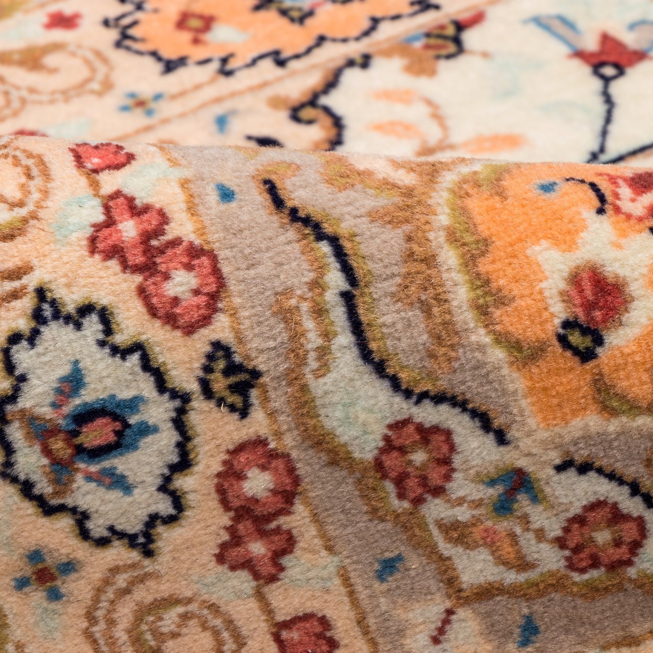 فرش دستباف قدیمی ذرع و نیم یزد کد 166096