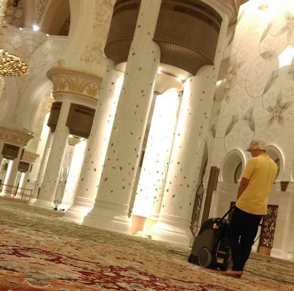 فرش ۶۰۰۰ متری مسجد شبخ زاید ابوظبی امارات