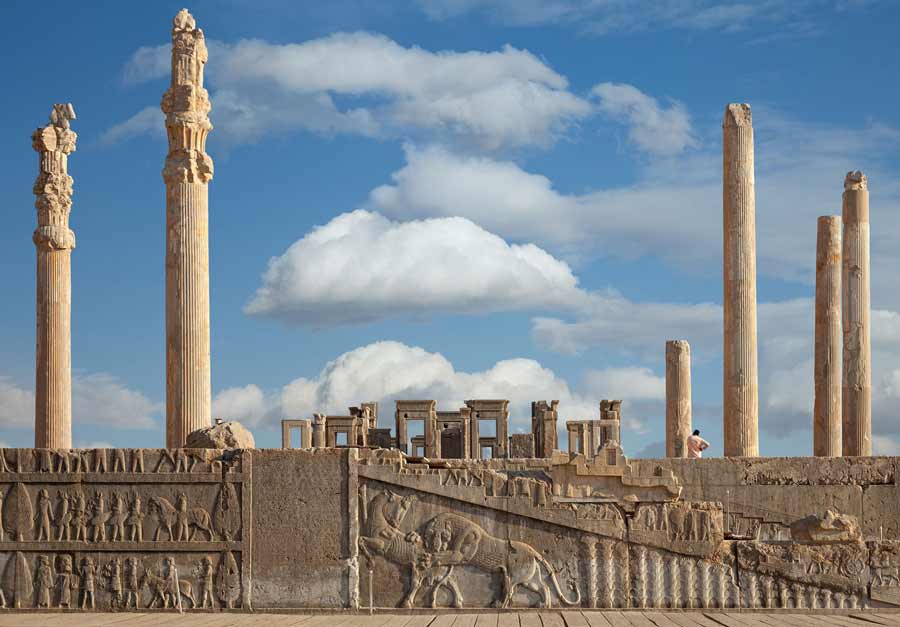 نقش برجسته پلکان شرقی آپادانا